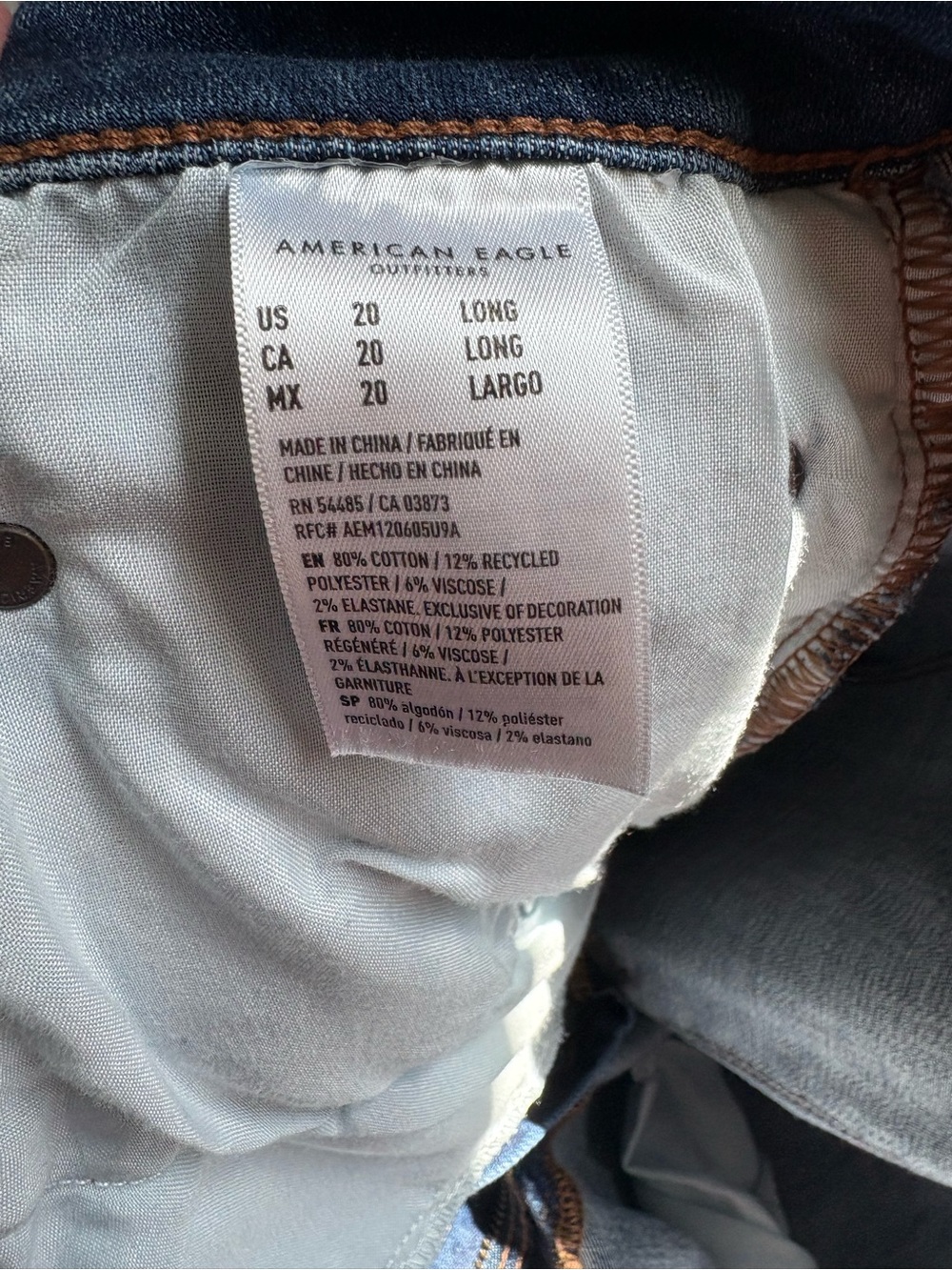 American Eagle Low Rise Flare Jeans Size 20 Long Stretch Dark Wash - Picture 6 of 7